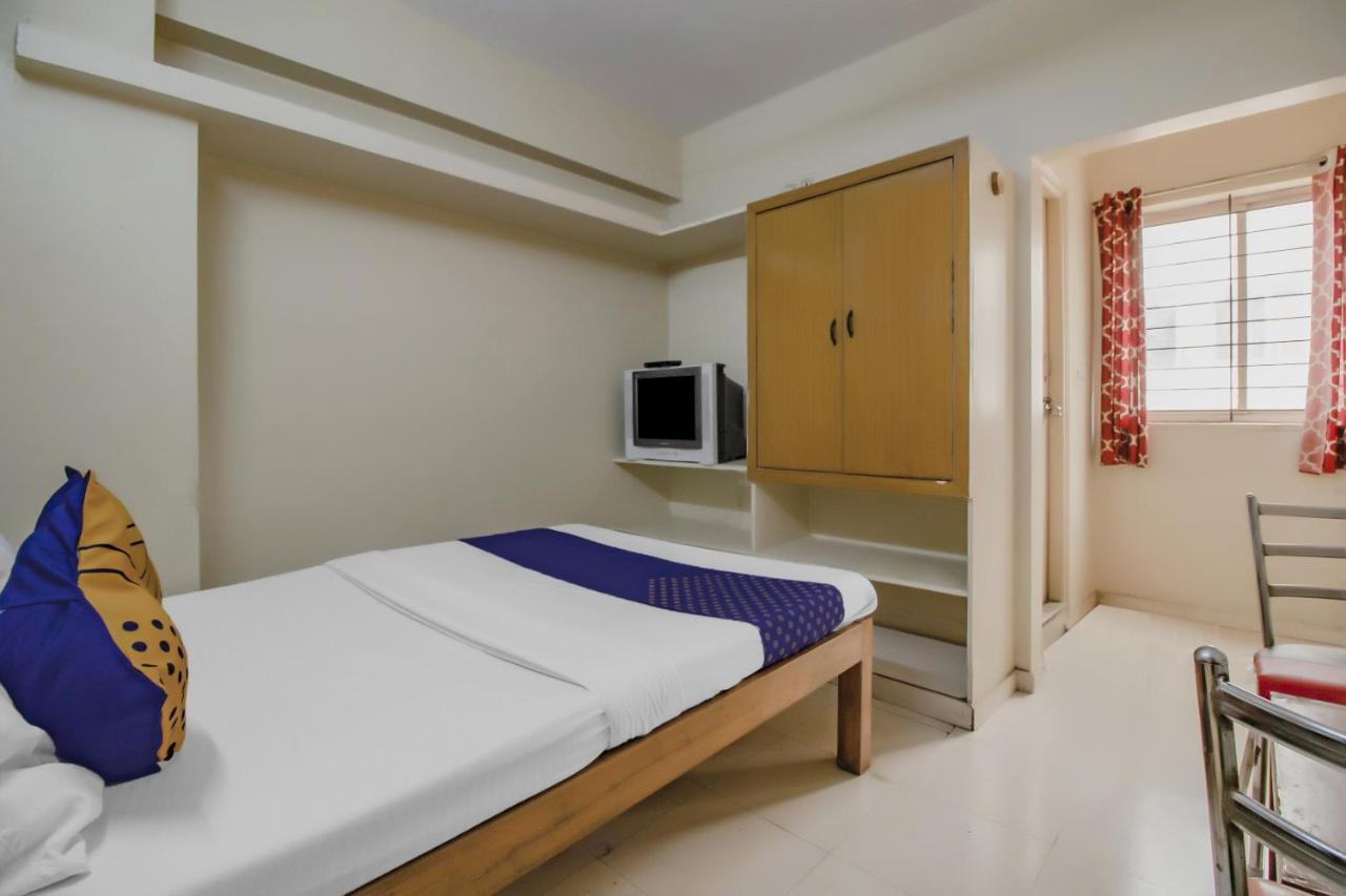 Spot On 76312 Sri Balaji Comforts Hotel Bangalore Exterior photo