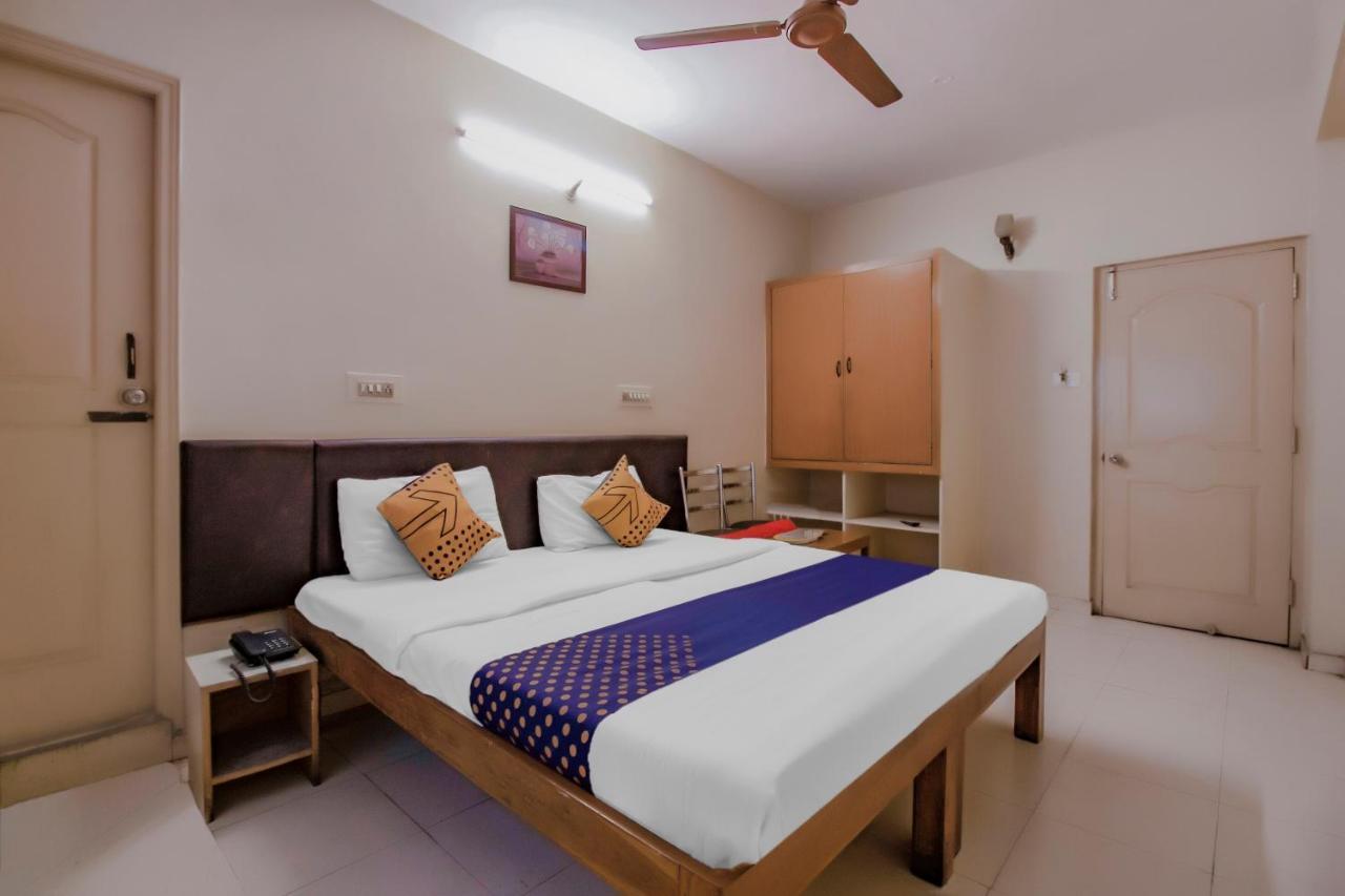 Spot On 76312 Sri Balaji Comforts Hotel Bangalore Exterior photo