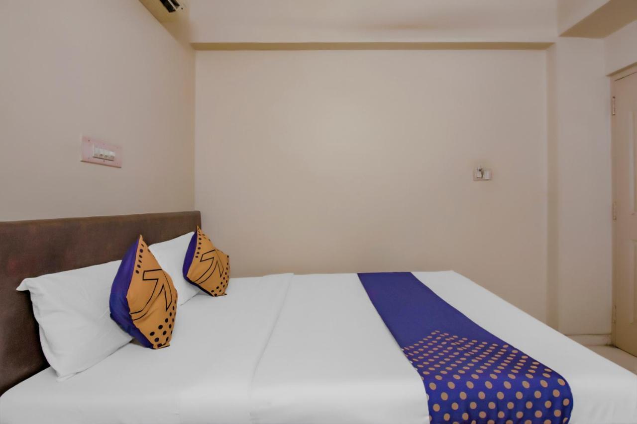 Spot On 76312 Sri Balaji Comforts Hotel Bangalore Exterior photo