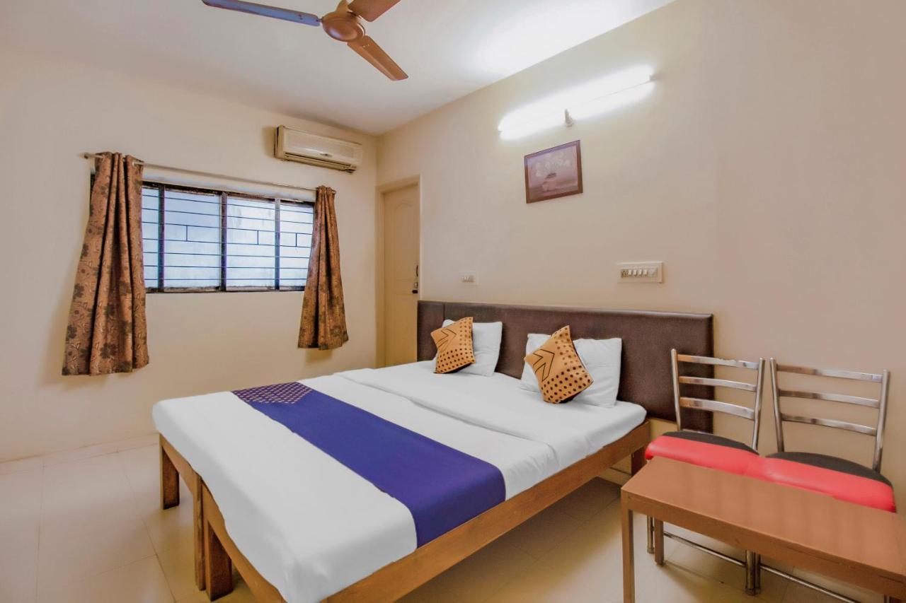 Spot On 76312 Sri Balaji Comforts Hotel Bangalore Exterior photo